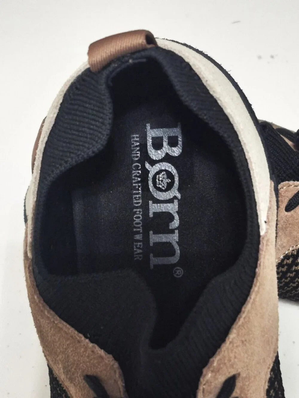 Born Aire Womens Sneaker